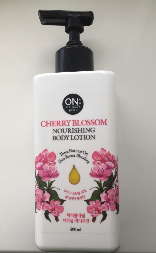 Лосьон для тела с ароматом вишни — On The Body Cherry Blossom Nourishing Body Lotion